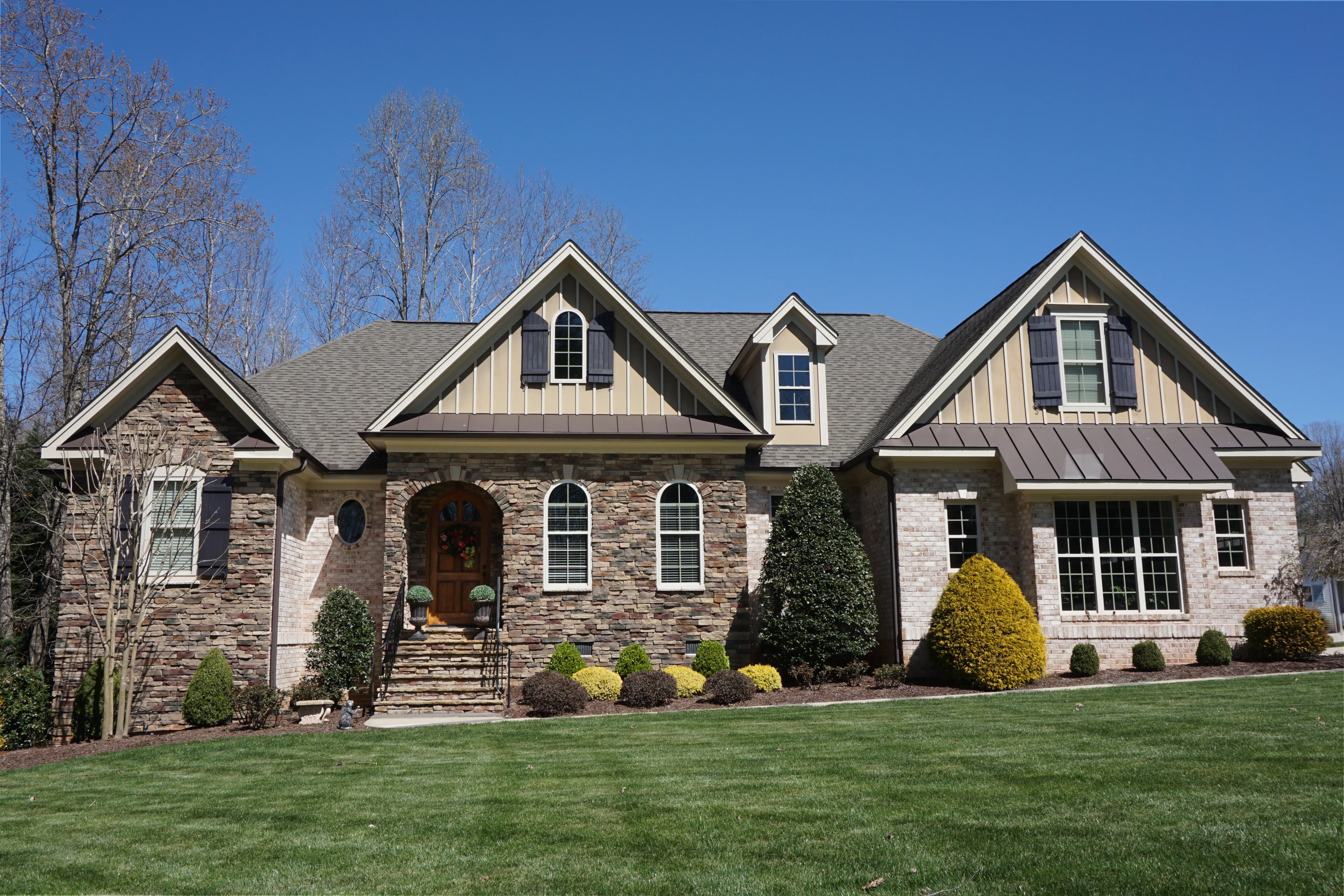 Move-Up & Luxury Homes